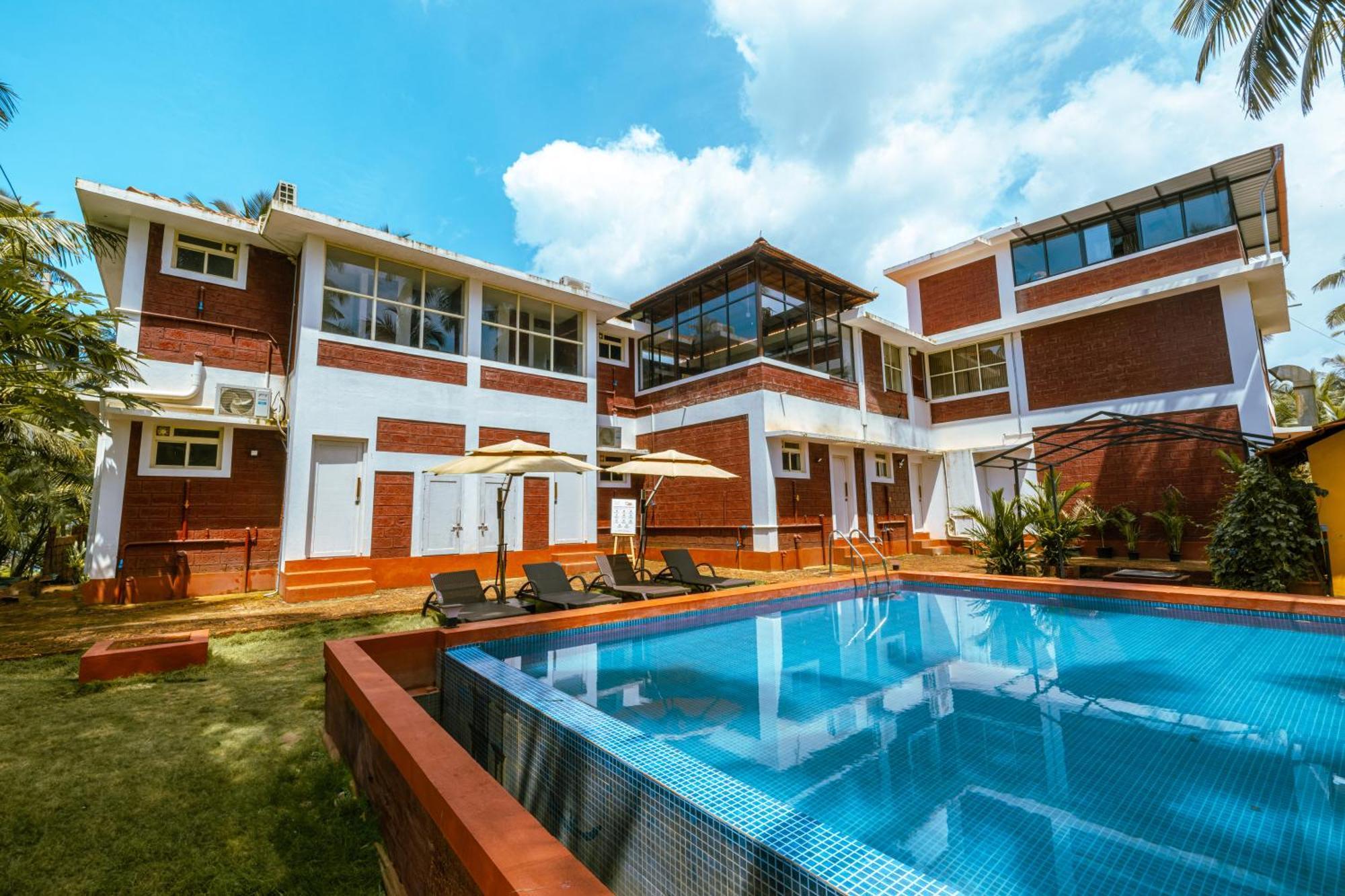 Nilaya Stays Padubidri Exterior photo